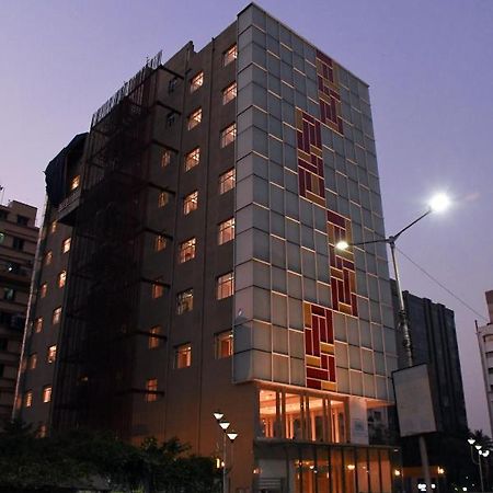 Lynq Aero Hotel Kalkutta Kültér fotó